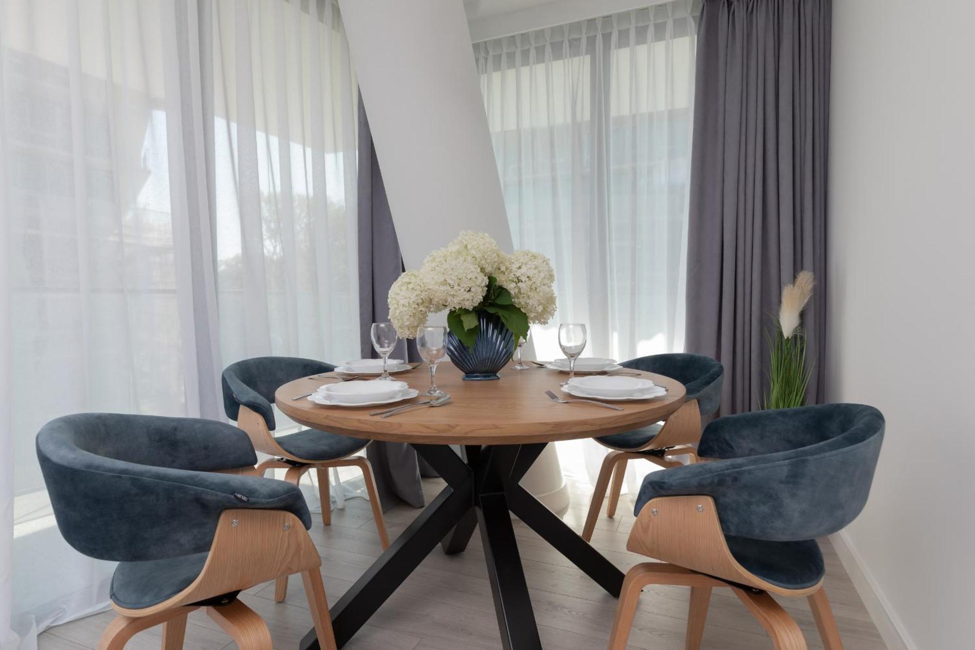 Royal Waves Resort & Spa - Apartment With Parking By Noclegi Renters Miedzyzdroje Bagian luar foto